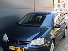 Volkswagen Golf - 1.4 FSI Comfortline