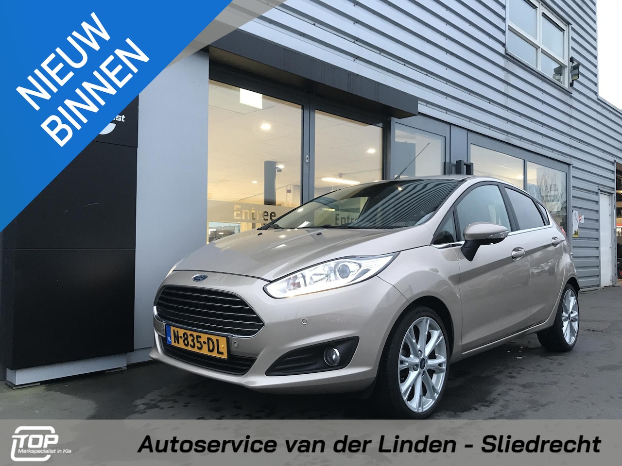 Ford Fiesta - 1.0 EcoBoost Silver Edition 1.0 EcoBoost Silver Edition 100pk - AutoWereld.nl