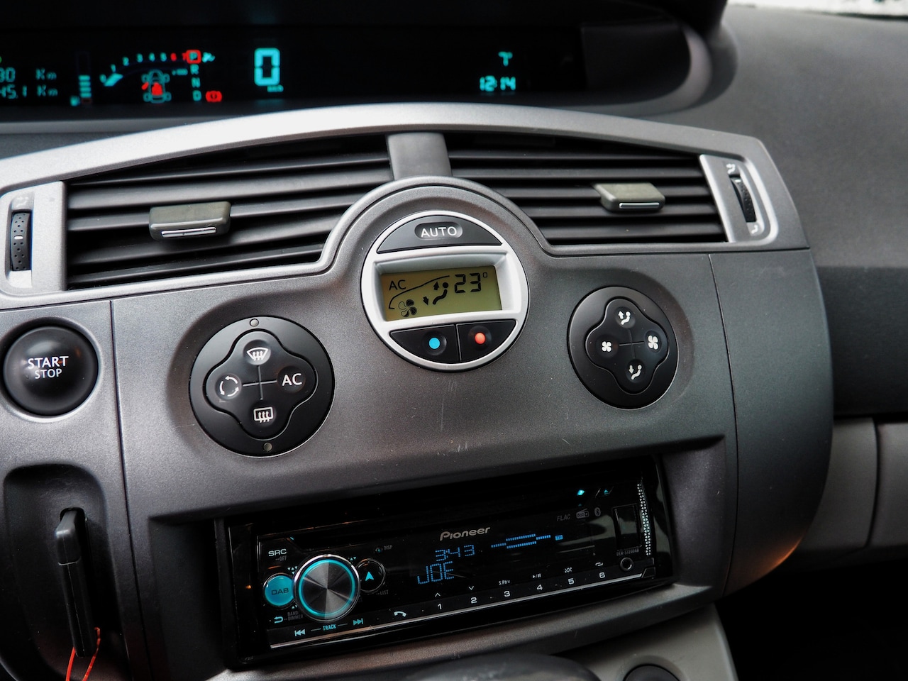 Renault Mégane Scénic - 1.6 16V Expression Luxe AUTOM. AIRCO CRUISE LM VELGEN