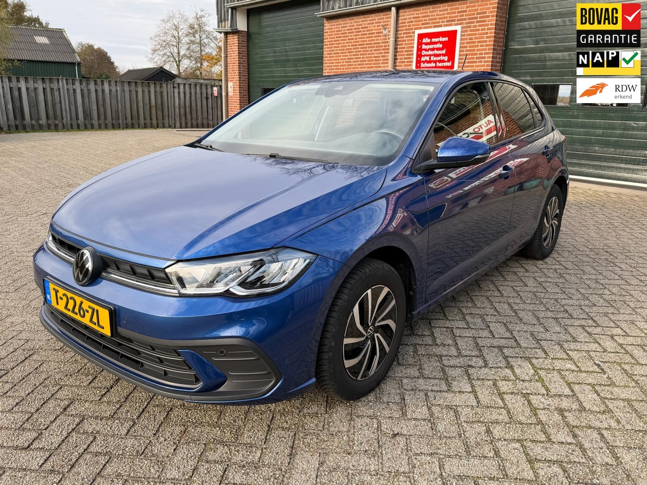 Volkswagen Polo - 1.0 TSI Life Carplay Parkeersensoren Digital Dash - AutoWereld.nl