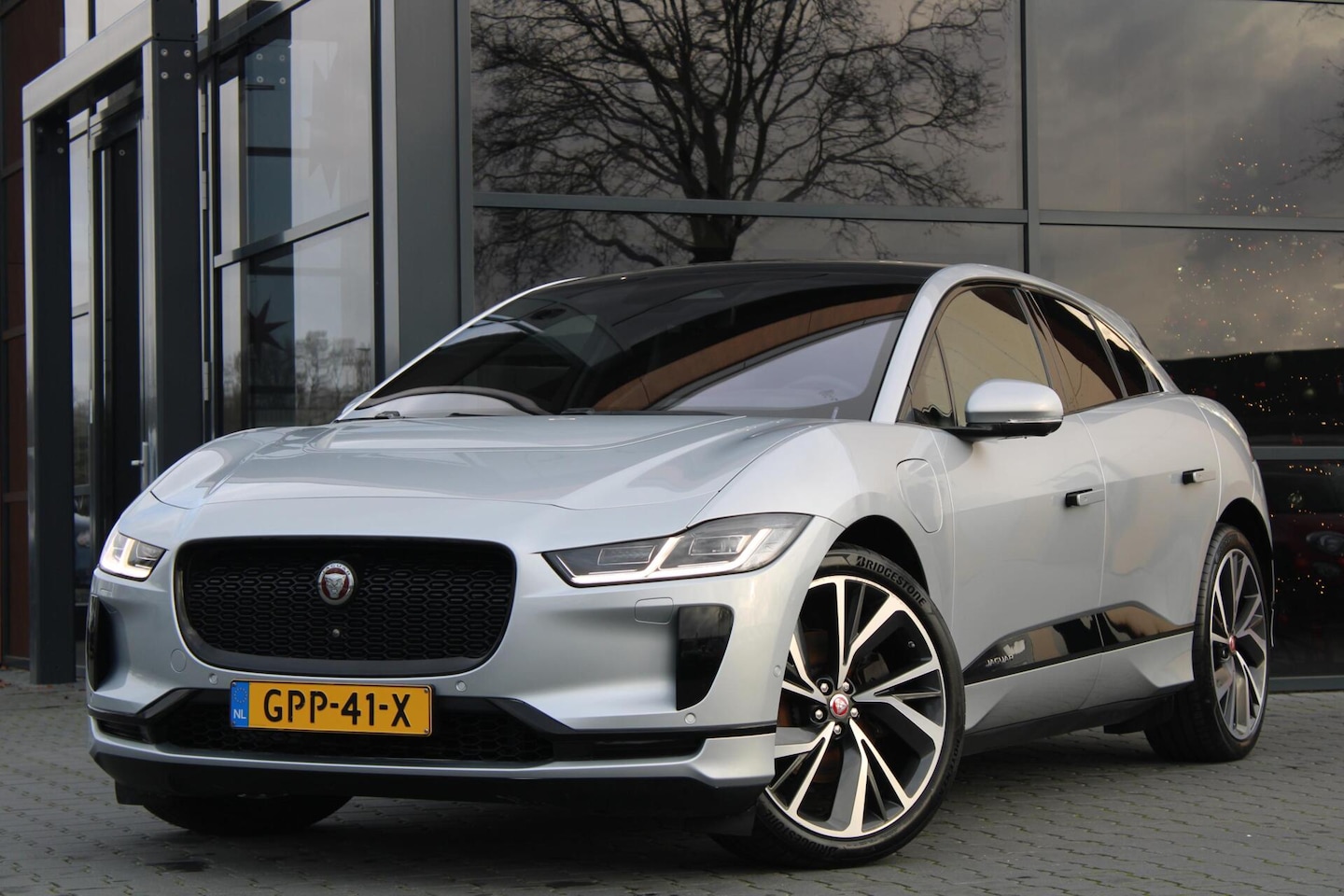 Jaguar I-PACE - EV400 HSE 90kWh | Kuipstoel | Luchtvering | Pano - AutoWereld.nl