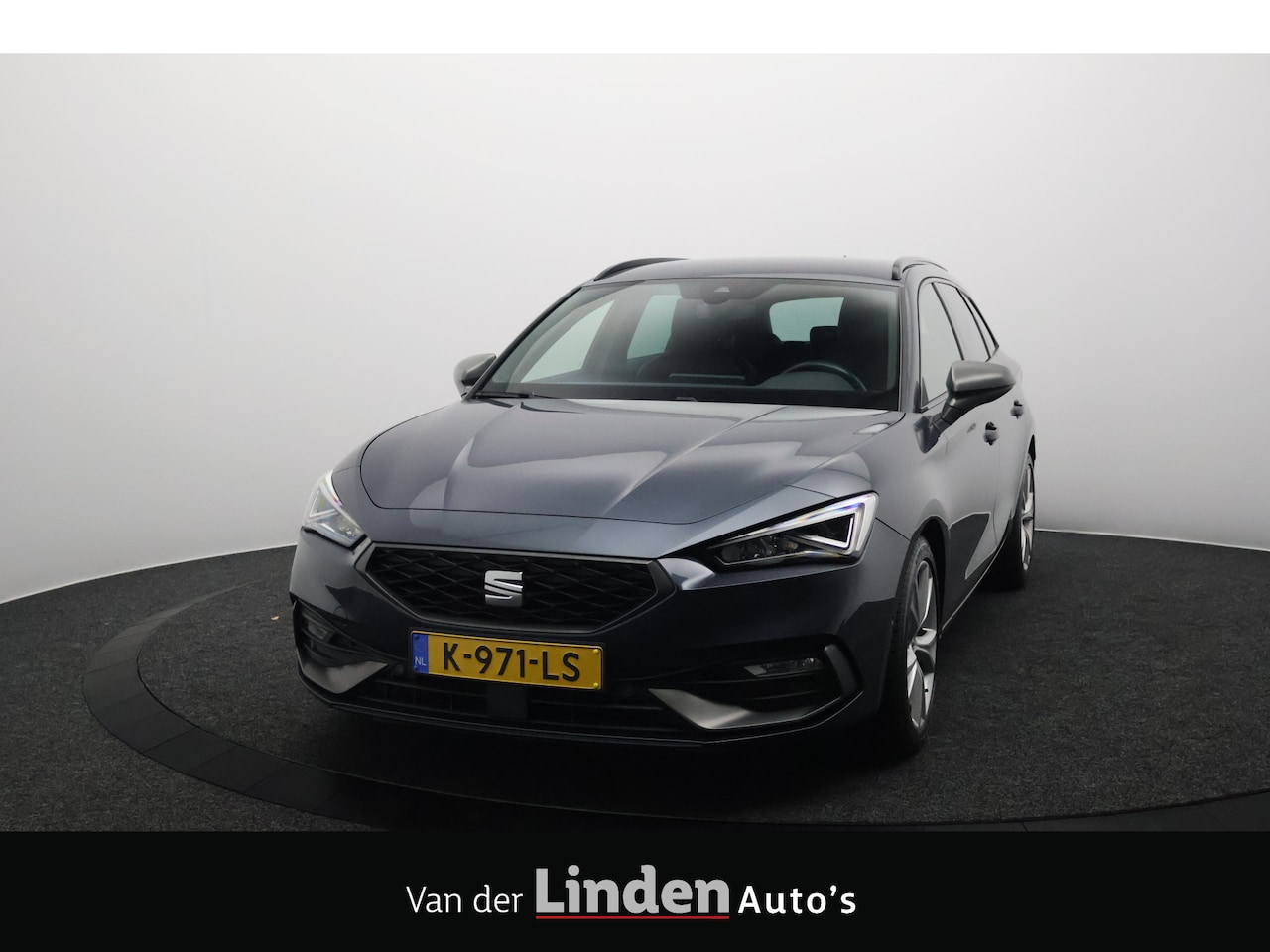 SEAT Leon Sportstourer - 1.5 TSI FR Launch Edition | Wegklapbare Trekhaak | Virtual Display | Stoel\Stuurverwarming - AutoWereld.nl