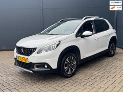 Peugeot 2008 - 1.2 PureTech GT-line / Pano / Camera / Leer