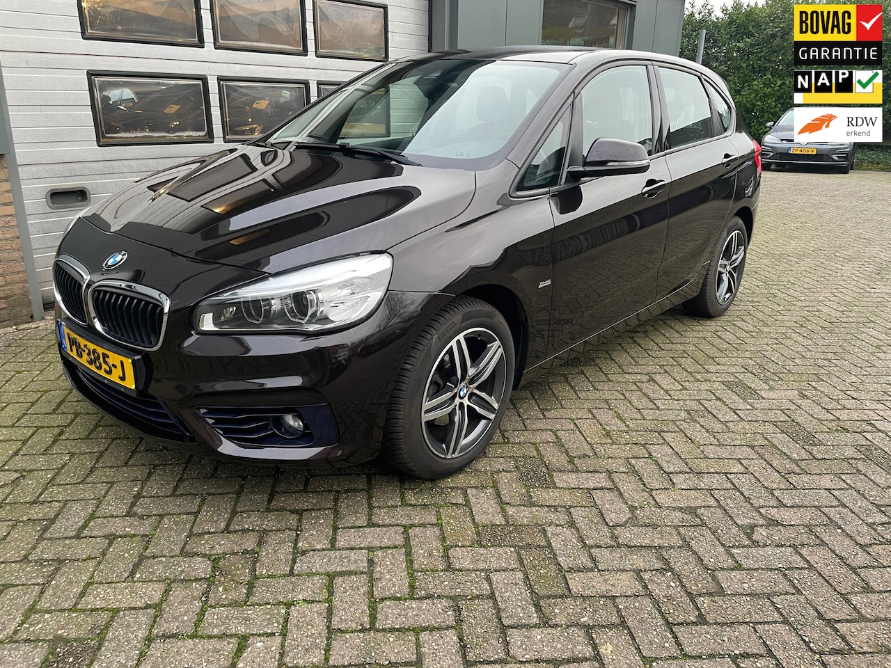 BMW 2-serie Active Tourer - 216i Executive 216i Executive - AutoWereld.nl