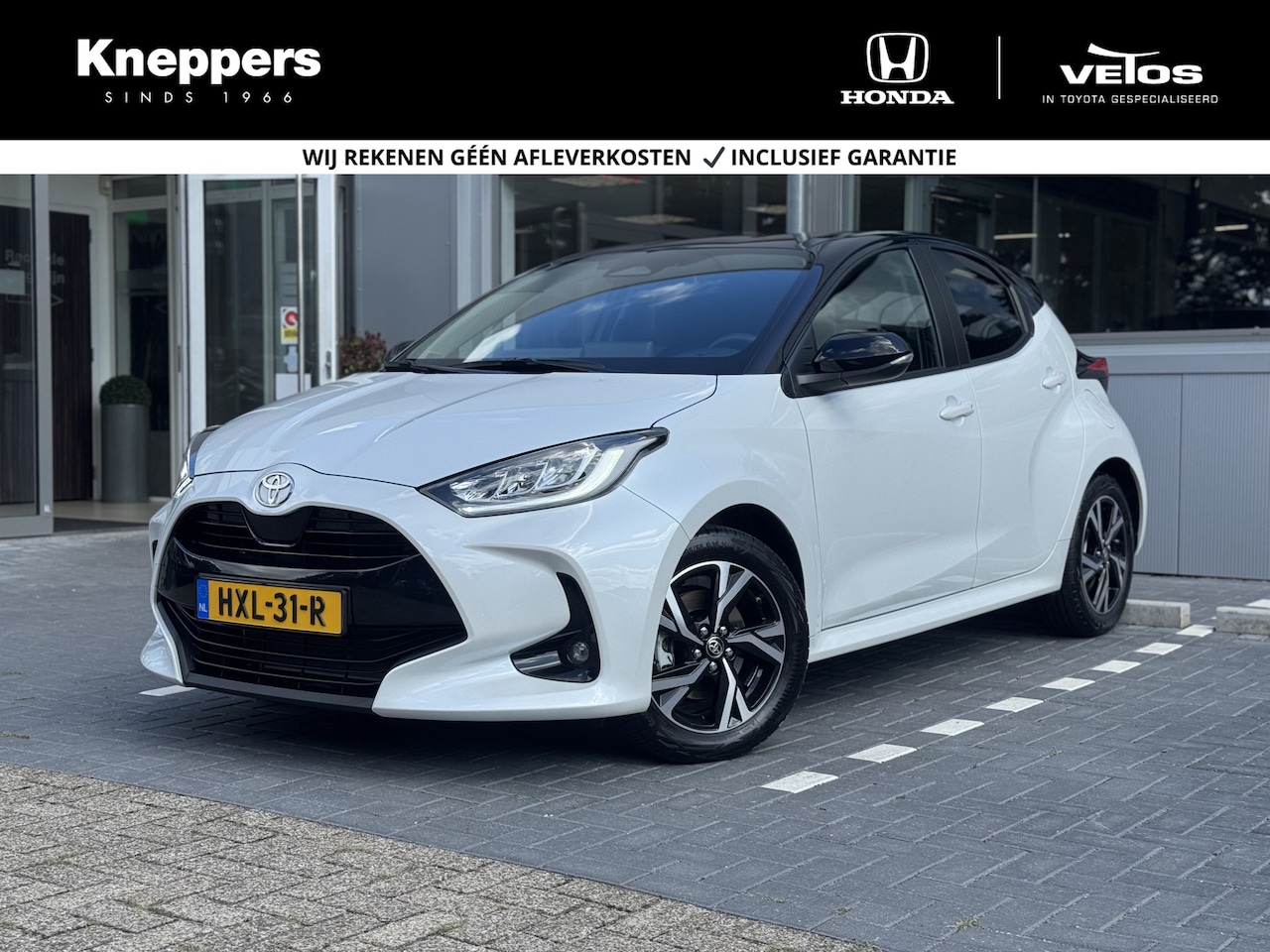 Toyota Yaris - 1.5 Hybrid 115 Dynamic Bi-Tone | GEEN AFLEVERKOSTEN | Apple/Android, Voorstoelen verwarmd - AutoWereld.nl