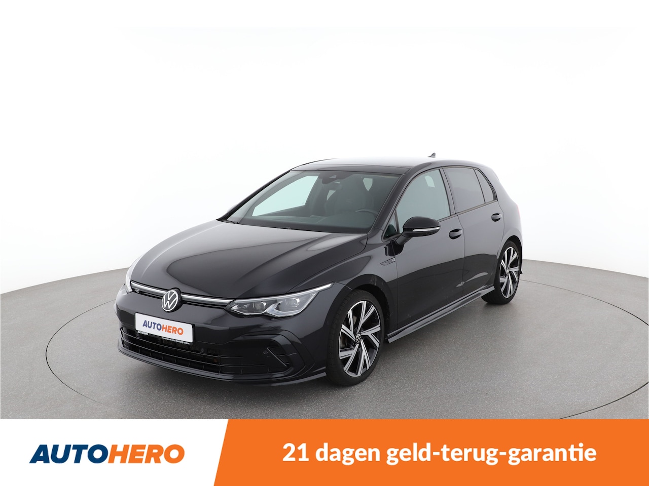 Volkswagen Golf - 1.5 eTSI Style | XV33410 | - AutoWereld.nl