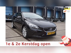 Volvo V40 Cross Country - 2.0 D3 Summum