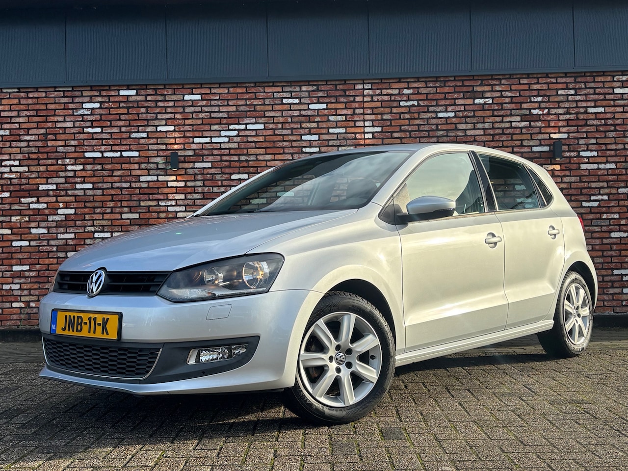 Volkswagen Polo - 1.2 TSI Highline 5drs 105pk 6bak Stoelverw - AutoWereld.nl