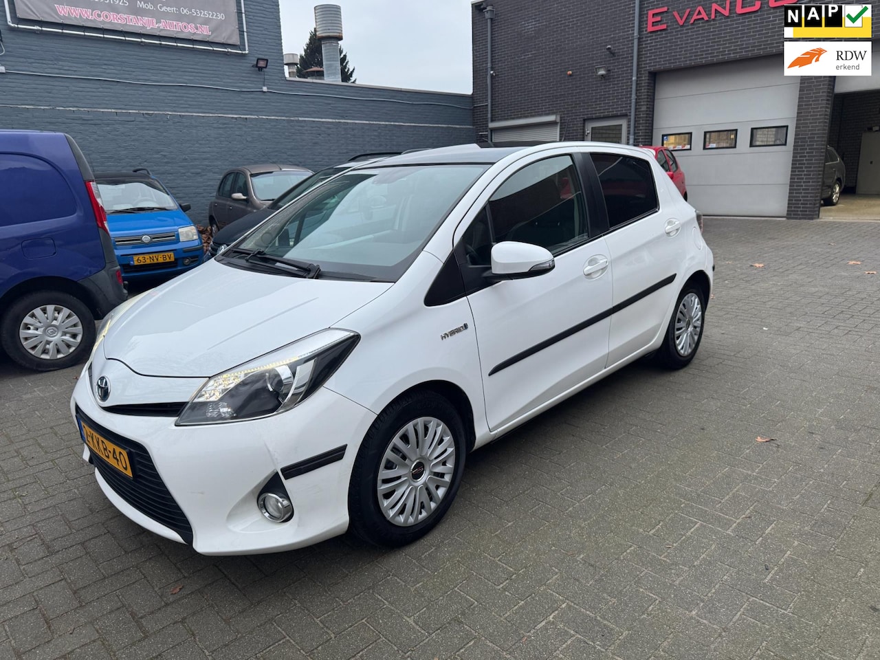 Toyota Yaris - 1.5 Full Hybrid Dynamic 1.5 Full Hybrid Dynamic - AutoWereld.nl