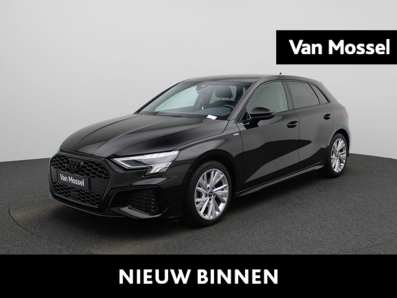 Audi A3 Sportback - 30 TFSI 110 PK S-line | Automaat | Navigatie | Cruise Control | Apple Carplay | Android Au - AutoWereld.nl