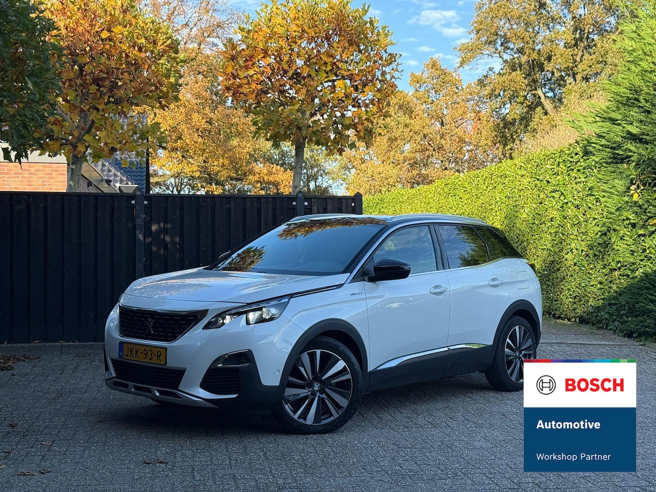 Peugeot 3008 - 1.6 HYbrid4 300 GT Pack Business 1.6 HYbrid4 300 GT Pack Business - AutoWereld.nl