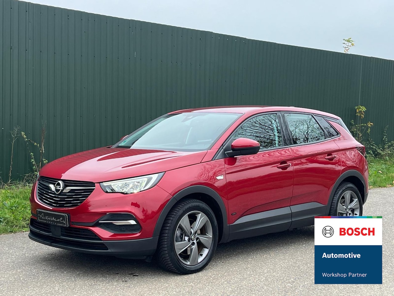 Opel Grandland X - 1.6 Turbo Hybrid Business Edition Trekhaak - AutoWereld.nl
