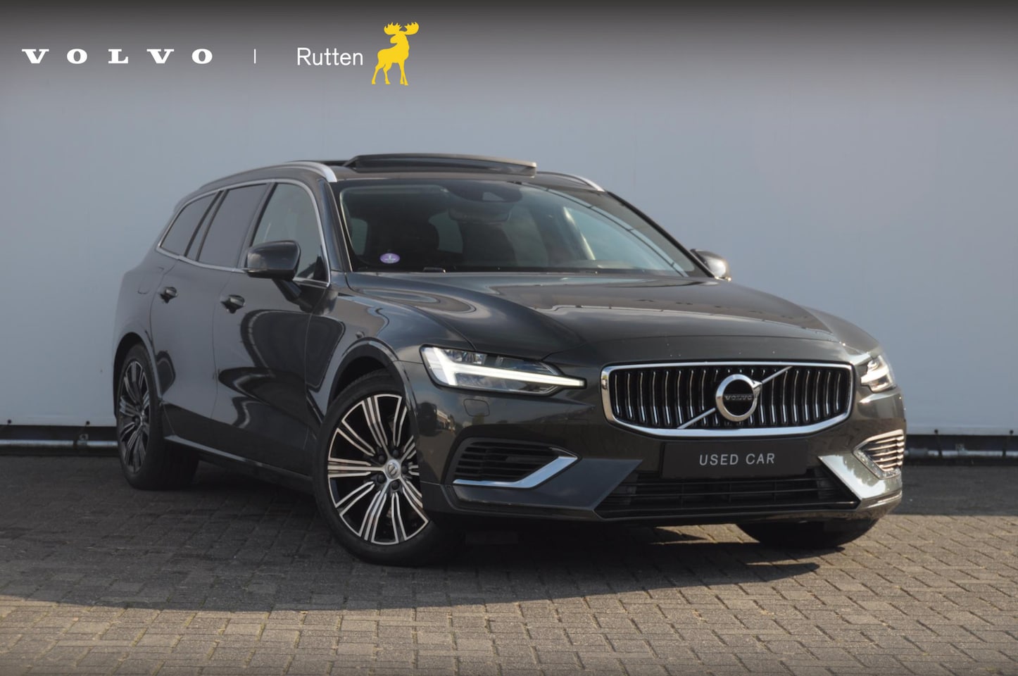 Volvo V60 - T6 340PK Automaat Recharge AWD Inscription Trekhaak / Adaptieve cruise control /BLIS / Par - AutoWereld.nl