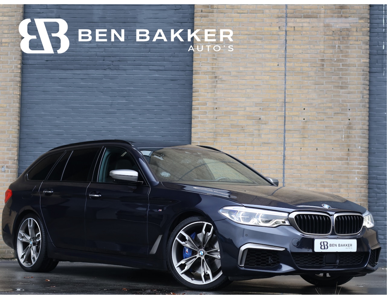 BMW 5-serie Touring - M550d xDrive M Sport | 400PK | Nappa Leder | Panorama | HUD | Harman/Kardon | - AutoWereld.nl
