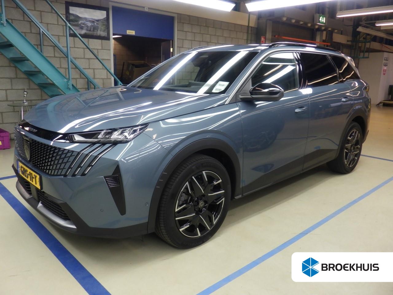 Peugeot 5008 - 1.2 Hybrid 136 Allure | Automaat | Navigatie | Camera | Panorama/schuifdak | Origineel NL - AutoWereld.nl