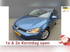 Volkswagen Golf - 1.0 TSI BlueMotion*CRUISE*LEER BEKELDING*PARK SENOREN* REGEN SENSOREN*NAP*NEW APK