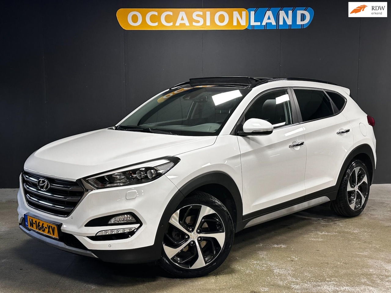 Hyundai Tucson - 1.6 T-GDi Comfort 4WD|PANO|KEYLESS|STOELV|CRUISE|NAVI|DODEHOEK|BLUETOOTH|19INCH| - AutoWereld.nl