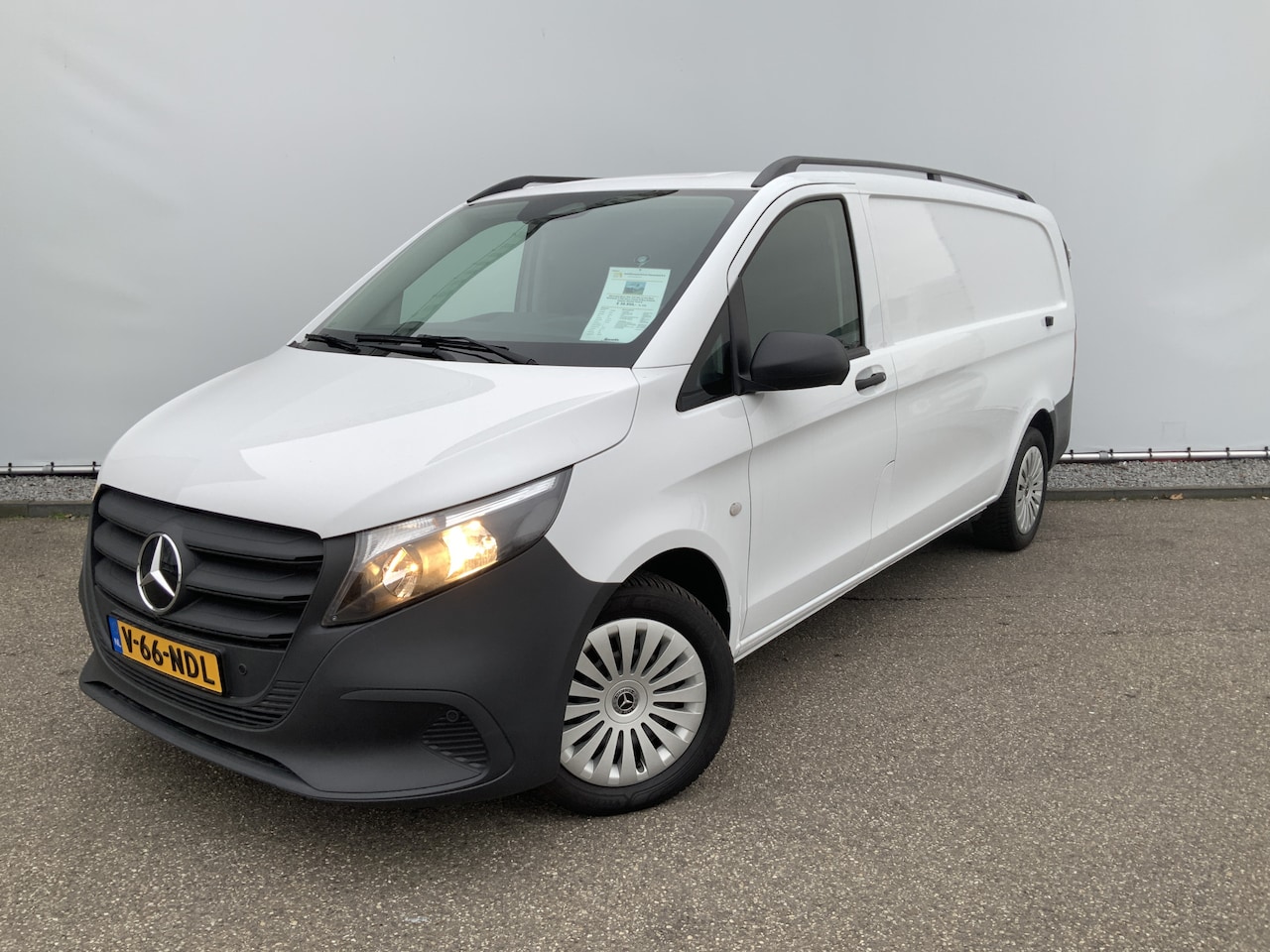 Mercedes-Benz Vito - 116 CDI L3 Pro Maxi Automaat 3 Zits Airco Cruise M.Bux Scherm Camera Deuren Euro 6 - AutoWereld.nl