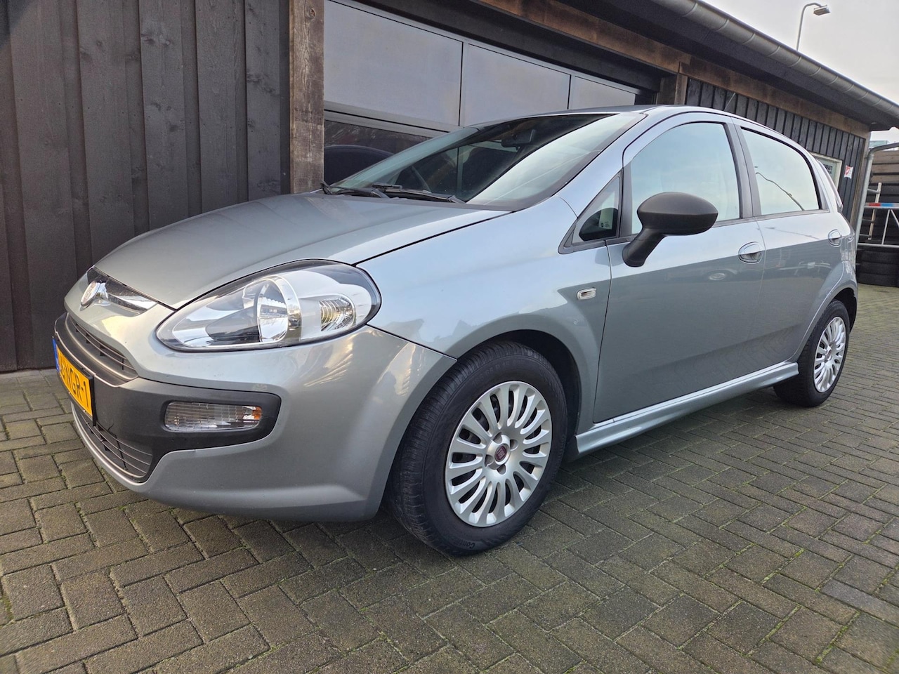 Fiat Punto Evo - 1.3 M-Jet Dynamic