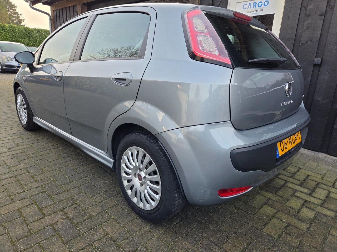 Fiat Punto Evo - 1.3 M-Jet Dynamic 1.3 M-Jet Dynamic