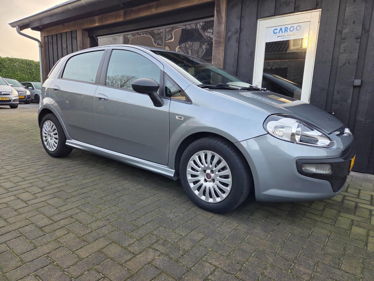 Fiat Punto Evo - 1.3 M-Jet Dynamic 1.3 M-Jet Dynamic