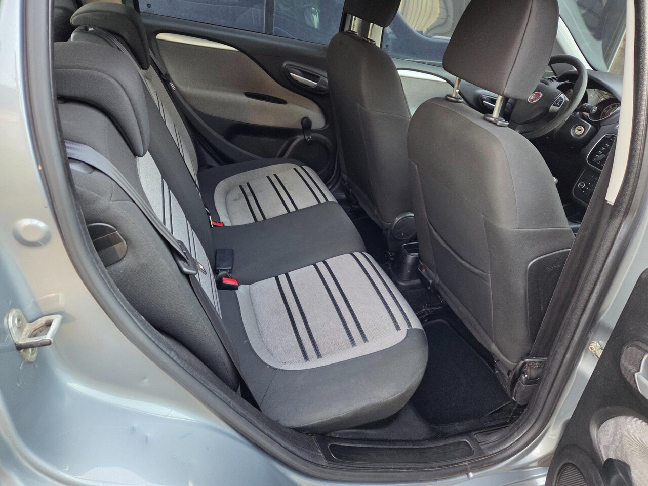 Fiat Punto Evo - 1.3 M-Jet Dynamic 1.3 M-Jet Dynamic