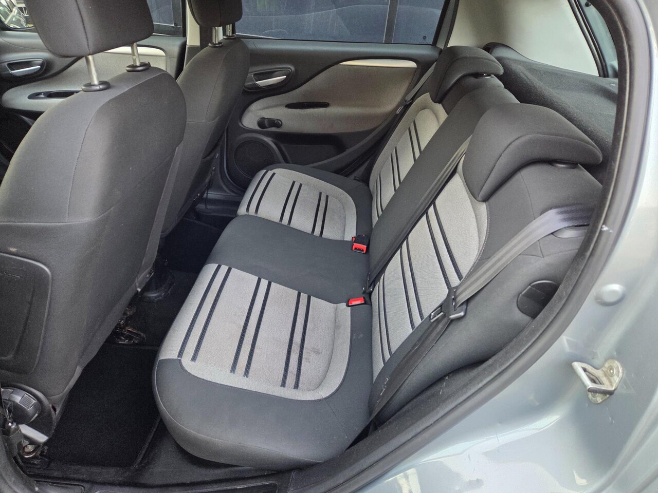 Fiat Punto Evo - 1.3 M-Jet Dynamic 1.3 M-Jet Dynamic