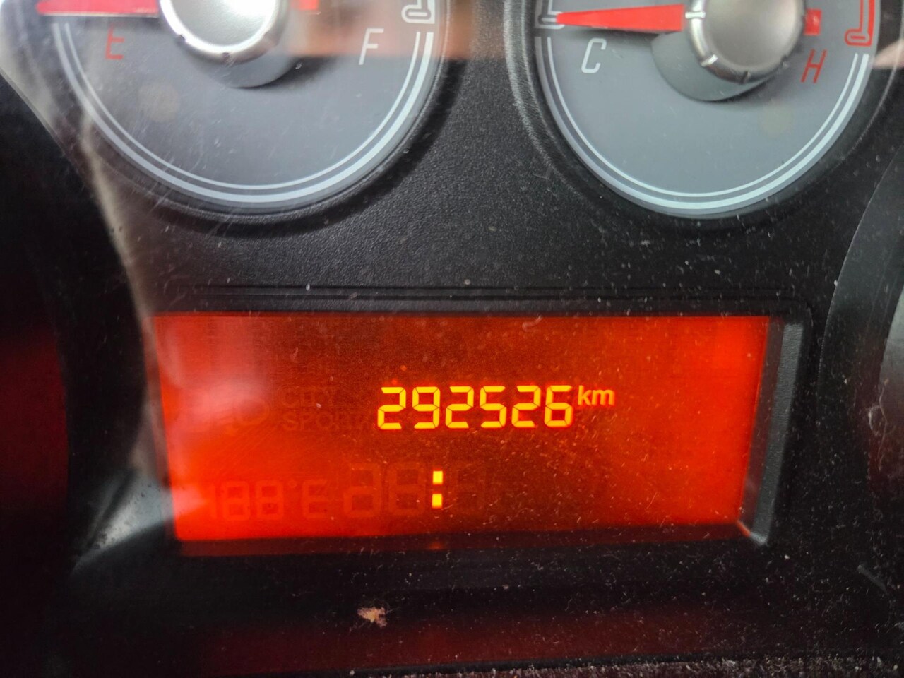 Fiat Punto Evo - 1.3 M-Jet Dynamic 1.3 M-Jet Dynamic