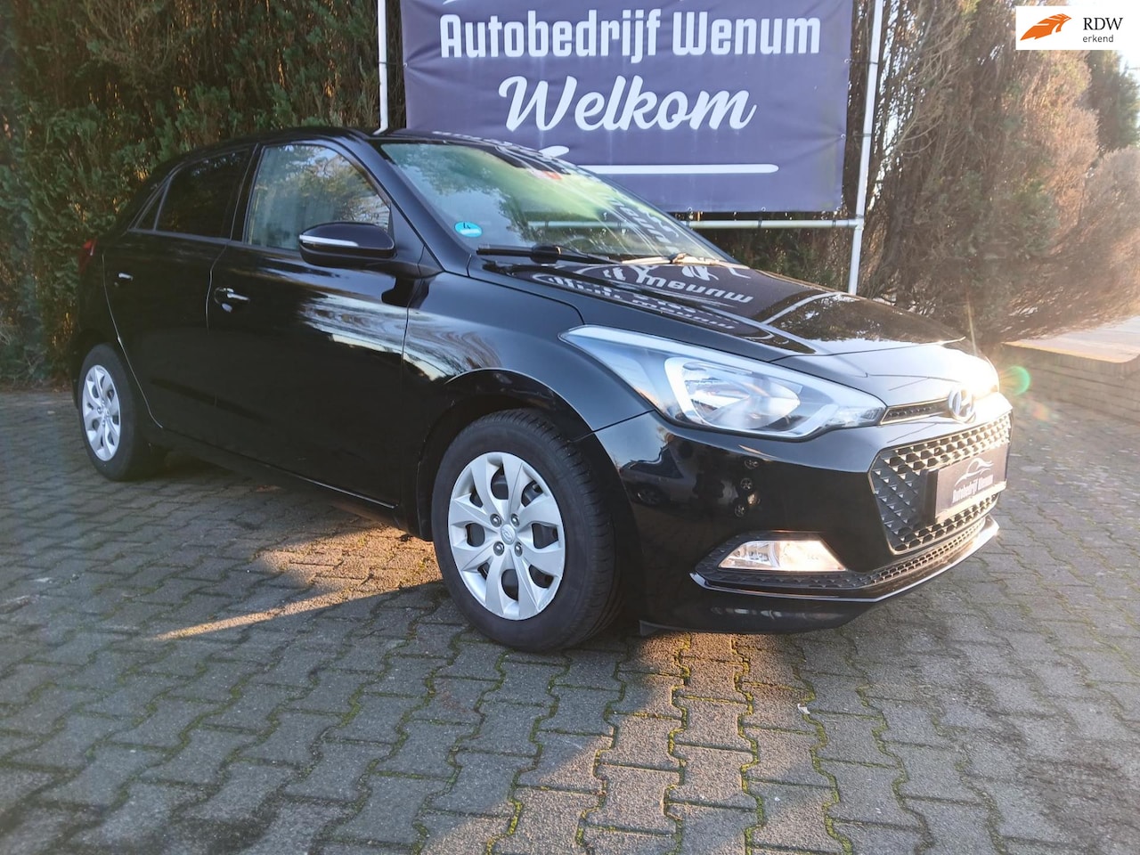 Hyundai i20 - 1.2 Comfort, Cruise control, Airco, afk. van de eerste eigenaar. - AutoWereld.nl