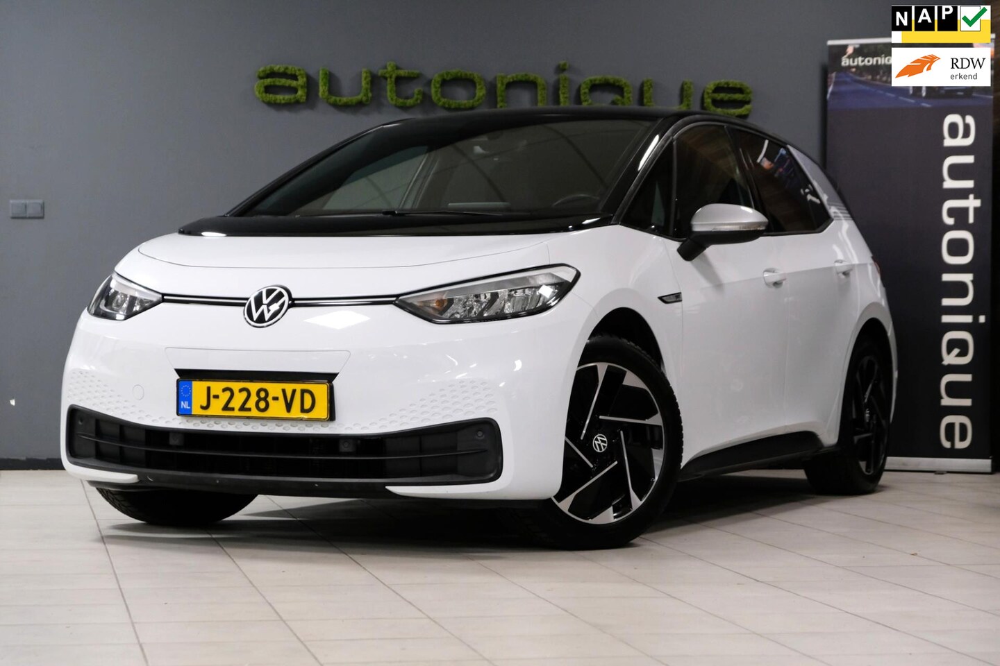Volkswagen ID.3 - First 58 kWh 204pk - AutoWereld.nl