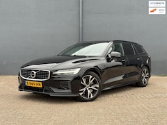 Volvo V60 - 2.0 T8 Twin Engine AWD R-Design