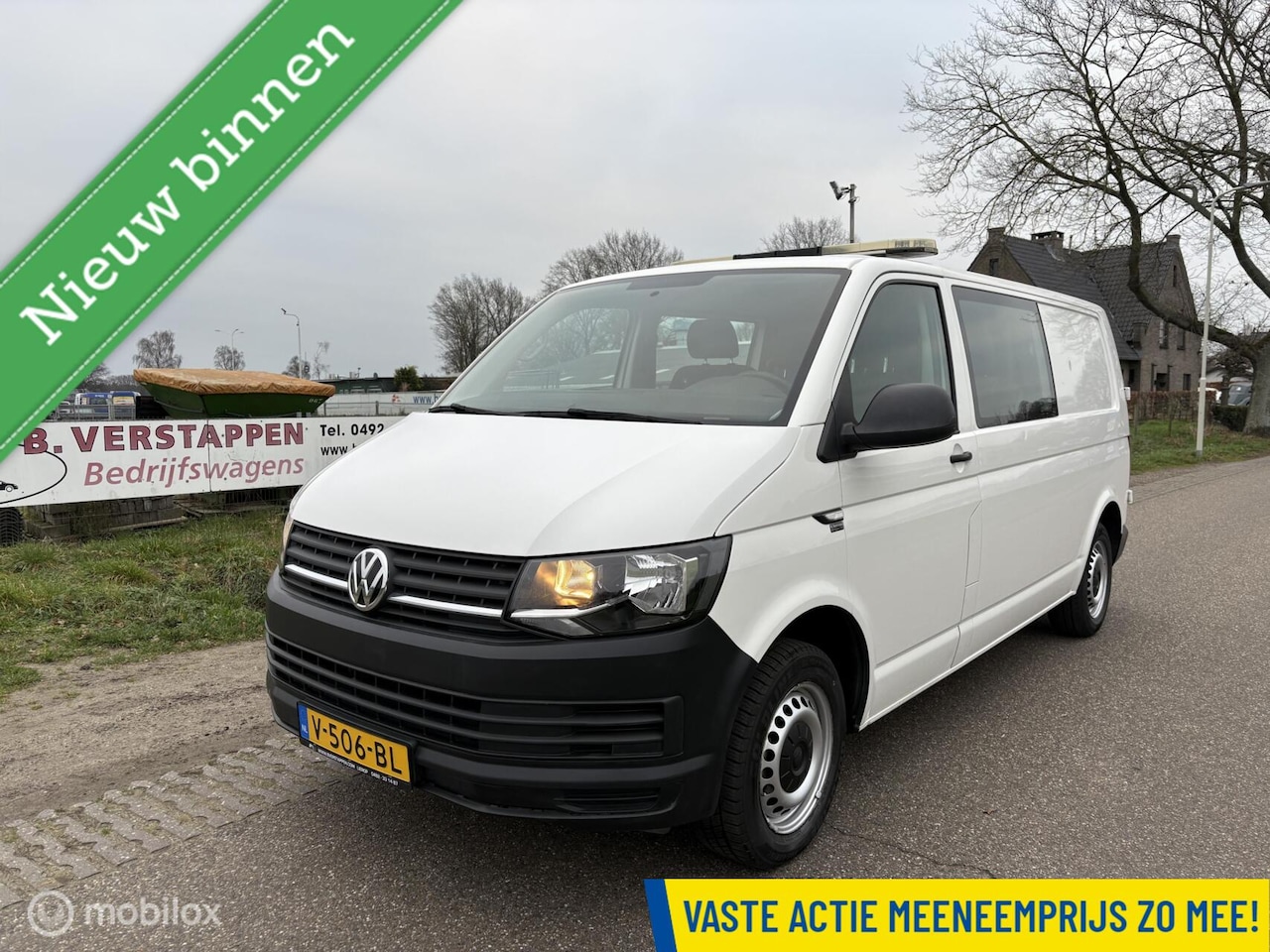 Volkswagen Transporter - 2.0 TDI L2H1 DC AIRCO 120.000 KM N.A.P. - AutoWereld.nl