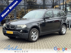 BMW X3 - 2.0i Trekhaak/Airco/LM-Velgen/Panoramadak/CV LEES TEKST