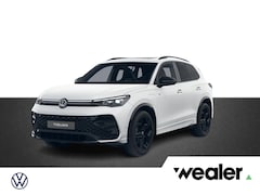 Volkswagen Tiguan - R-Line Edition 1.5 eHybrid 150 kW / 204 PK DSG | Black Style | Panoramadak | Trekhaak wegk