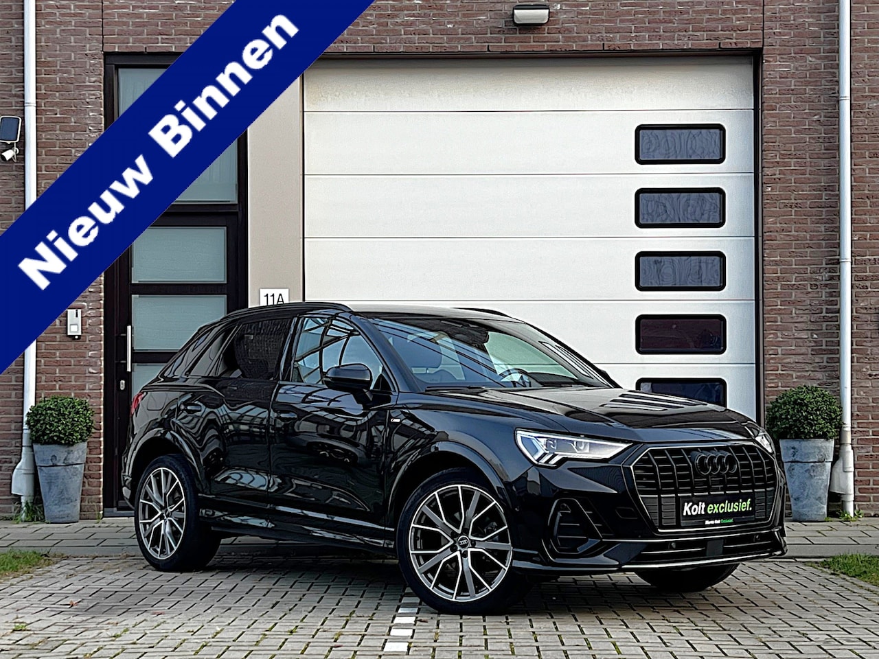 Audi Q3 - 35 TFSI Automaat S-Line Black edition 150 PK / Audi Virtual Cockpit / 20" Velgen / Apple C - AutoWereld.nl