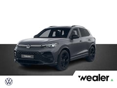 Volkswagen Tiguan - R-Line Edition 1.5 eHybrid 150 kW / 204 PK DSG | Black Style | Panoramadak | Trekhaak wegk