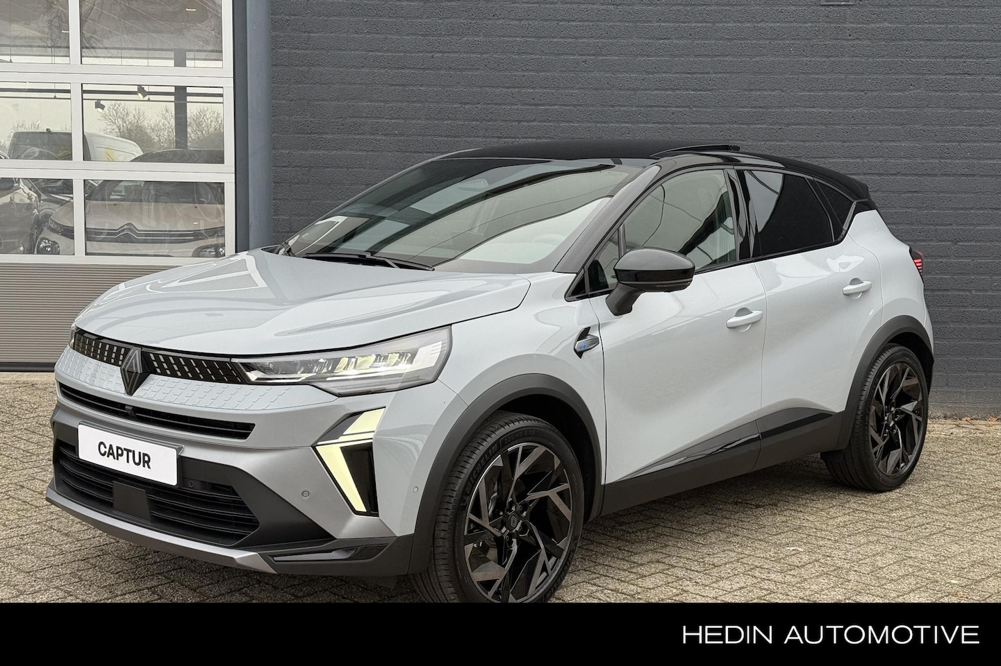 Renault Captur - 1.8 E-Tech full hybrid 160 esprit Alpine | Pack Privilege | Pack Light and Sound - AutoWereld.nl