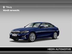 BMW 3-serie - 320i High Executive Edition | High Executive | Laserlight | PDC Voor/Achter |