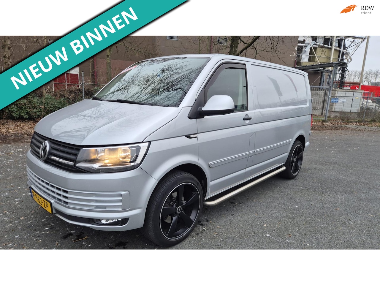 Volkswagen Transporter - 2.0 TDI L1H1 Highline NETTE BUS RIJDT EN SCHAKELT GOED - AutoWereld.nl
