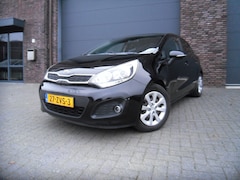 Kia Rio - 1.2 CVVT Plus Pack 5drs Navi Airco Cruise