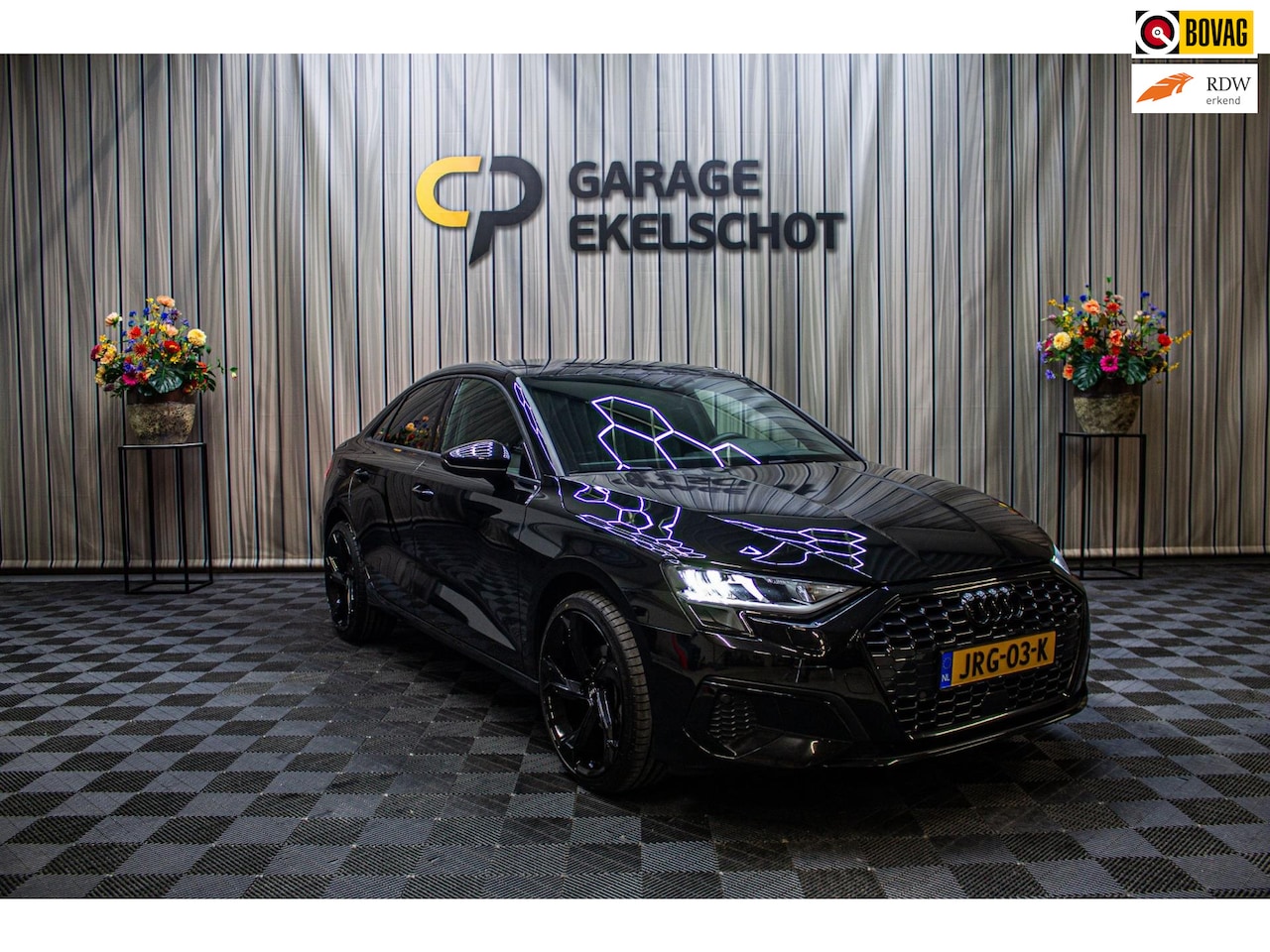 Audi A3 Limousine - 30 TFSI|19Inch|Carplay|Stoelverw|ACC|Sterrenhemel - AutoWereld.nl