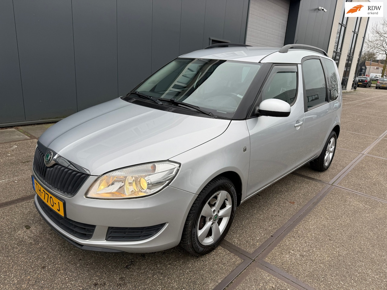Skoda Roomster - 1.2 TSI Elegance / NAP / APK / AIRCO / BOEKJES / GOED ONDERHOUDEN / ZEER NETTE AUTO!!! - AutoWereld.nl
