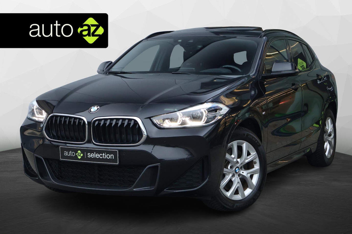 BMW X2 - sDrive20i High Executive Edition / M Sport / Pano - AutoWereld.nl