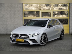 Mercedes-Benz A-klasse - 180 Automaat AMG BJ2020 Lmv 18" | Led V+A | Pdc | Navi | Achteruitrijcamera | Dashboard ve