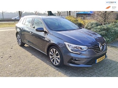 Renault Mégane E-Tech - Estate 1.6 Plug-In Hybrid 160 Intens Leer HUD
