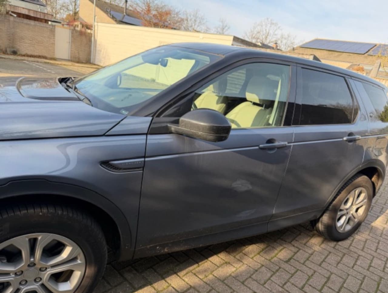 Land Rover Discovery Sport - P300e 1.5 R-Dynamic S - AutoWereld.nl