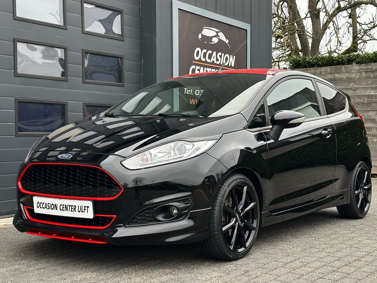 Ford Fiesta - ST RED LINE BLACK EDITION / AIRCO / NAVIGATIE ... - AutoWereld.nl