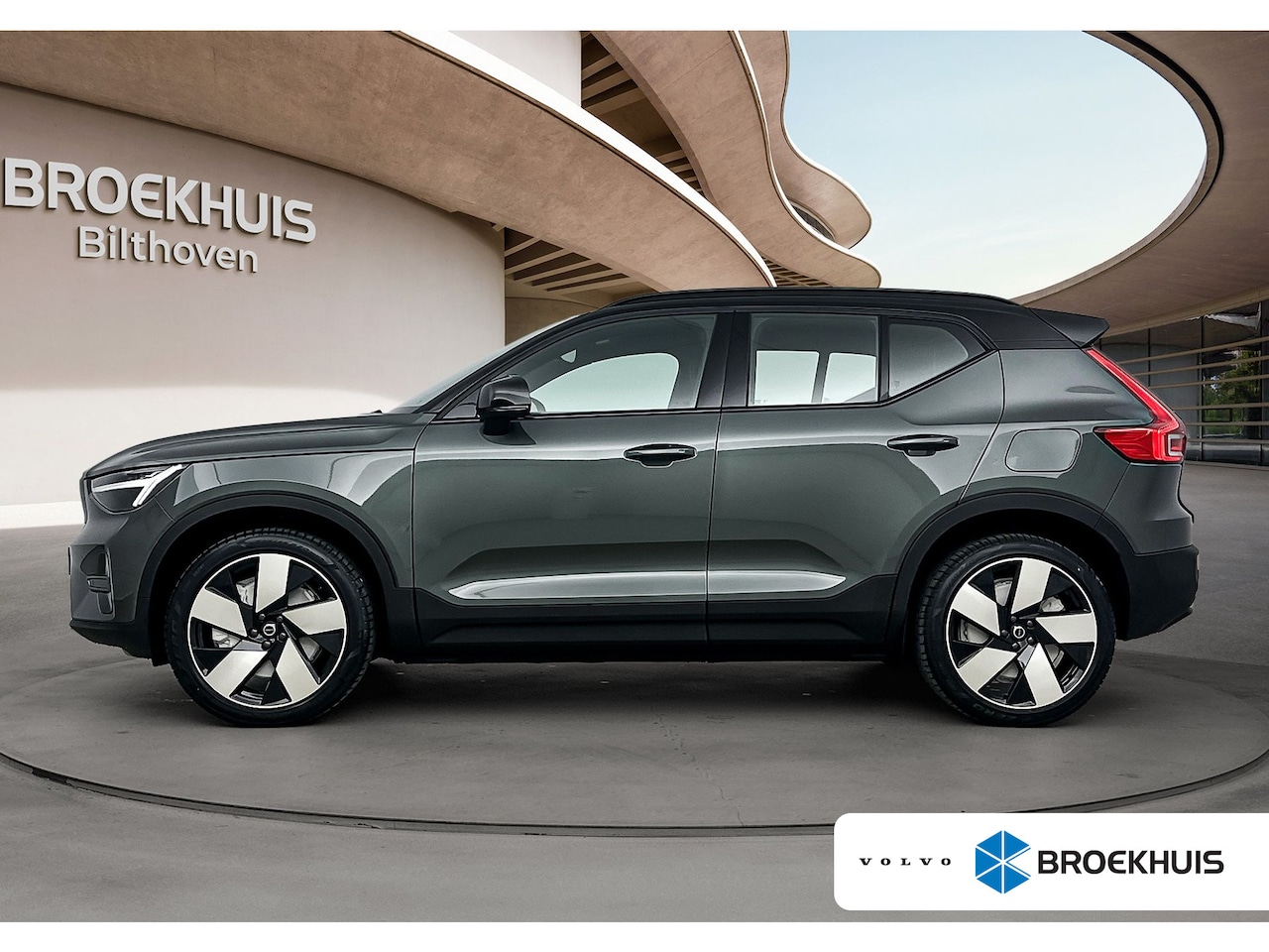 Volvo EX40 - Single Motor Extended Range Plus 82 kWh | PDC V+A en Camera | Stoel + Stuurverwarming | Ap - AutoWereld.nl
