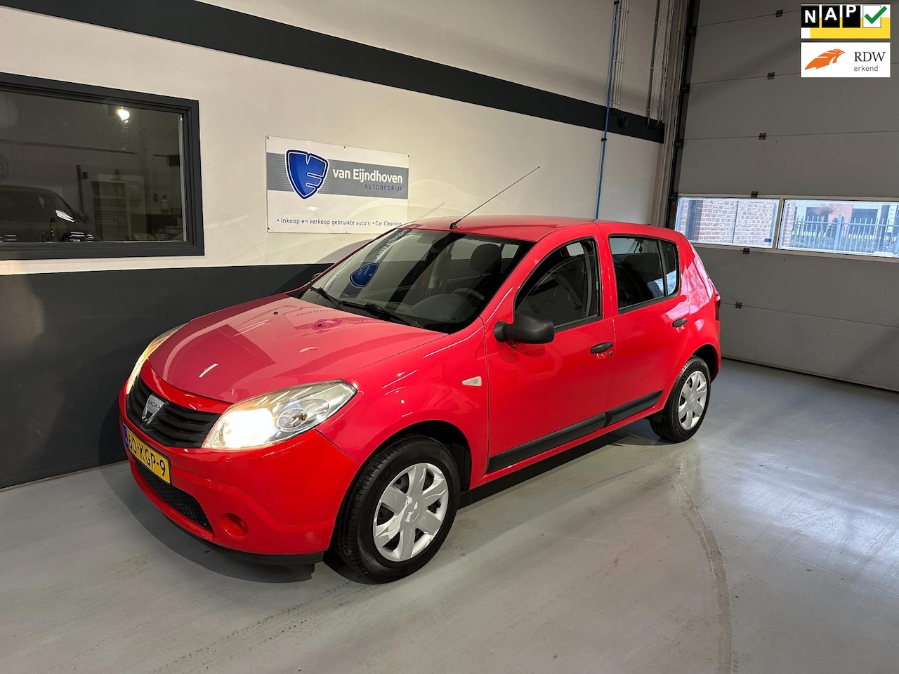 Dacia Sandero - 1.2 Ambiance 48DKM!! - AutoWereld.nl