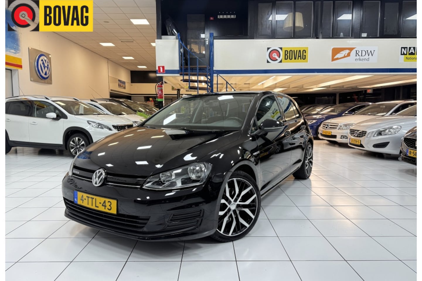 Volkswagen Golf - 1.6 TDI Highl. BlM Bovag Garantie - AutoWereld.nl